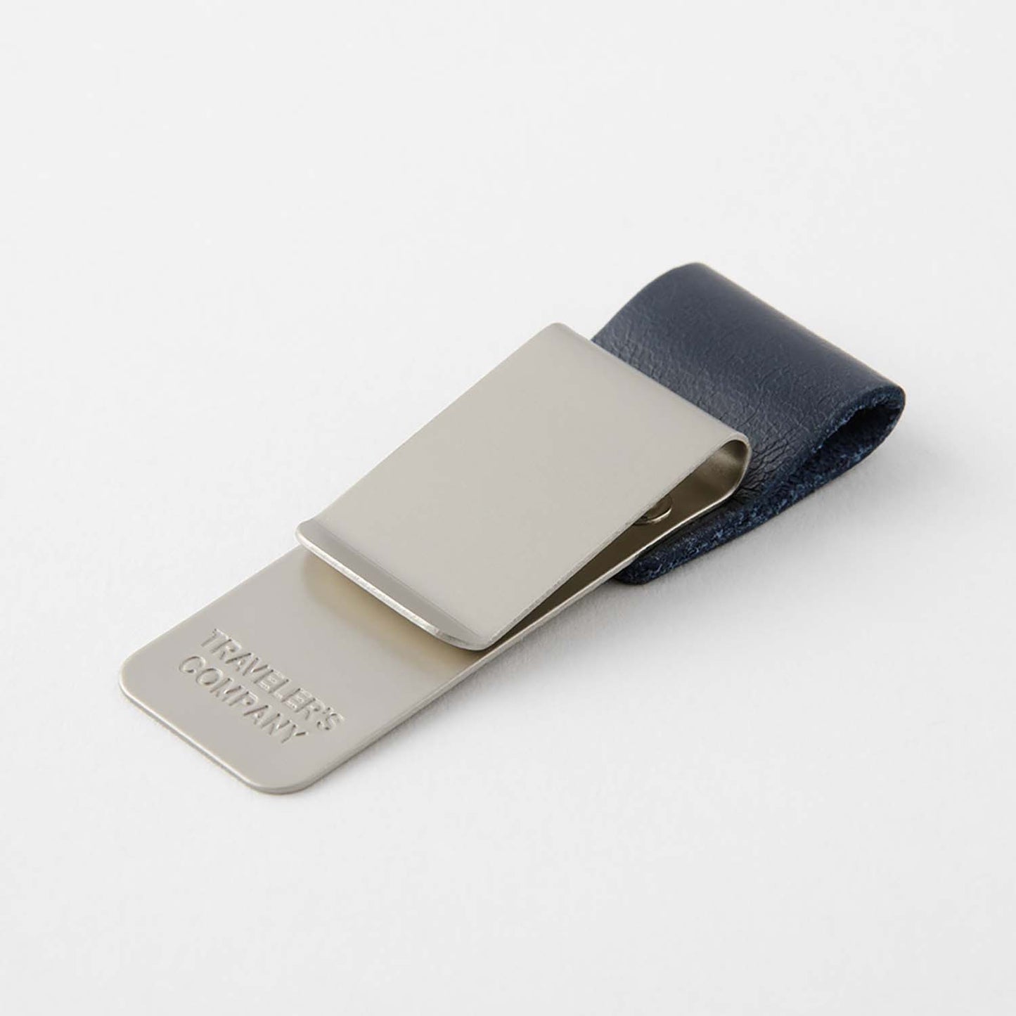 TRAVELER'S notebook Pen Holder (M) – Blue