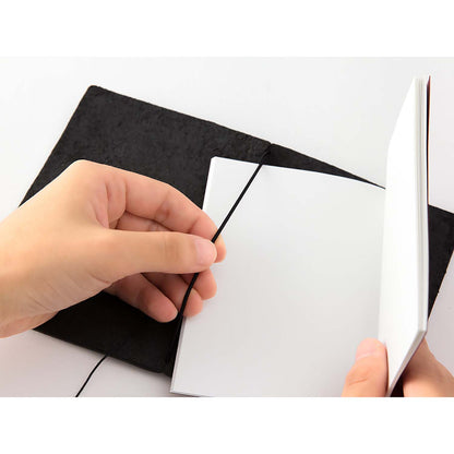 TRAVELER’S notebook Black Passport Size leather cover by TRAVELER’S Company with blank refill, cotton bag and spare band