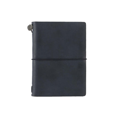 TRAVELER’S notebook Black Passport Size leather cover by TRAVELER’S Company with blank refill, cotton bag and spare band