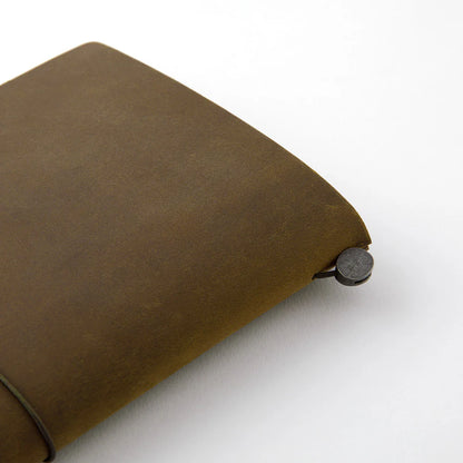 TRAVELER’S notebook Starter Kit in Olive – Regular Size leather cover with blank refill, cotton bag, and spare band