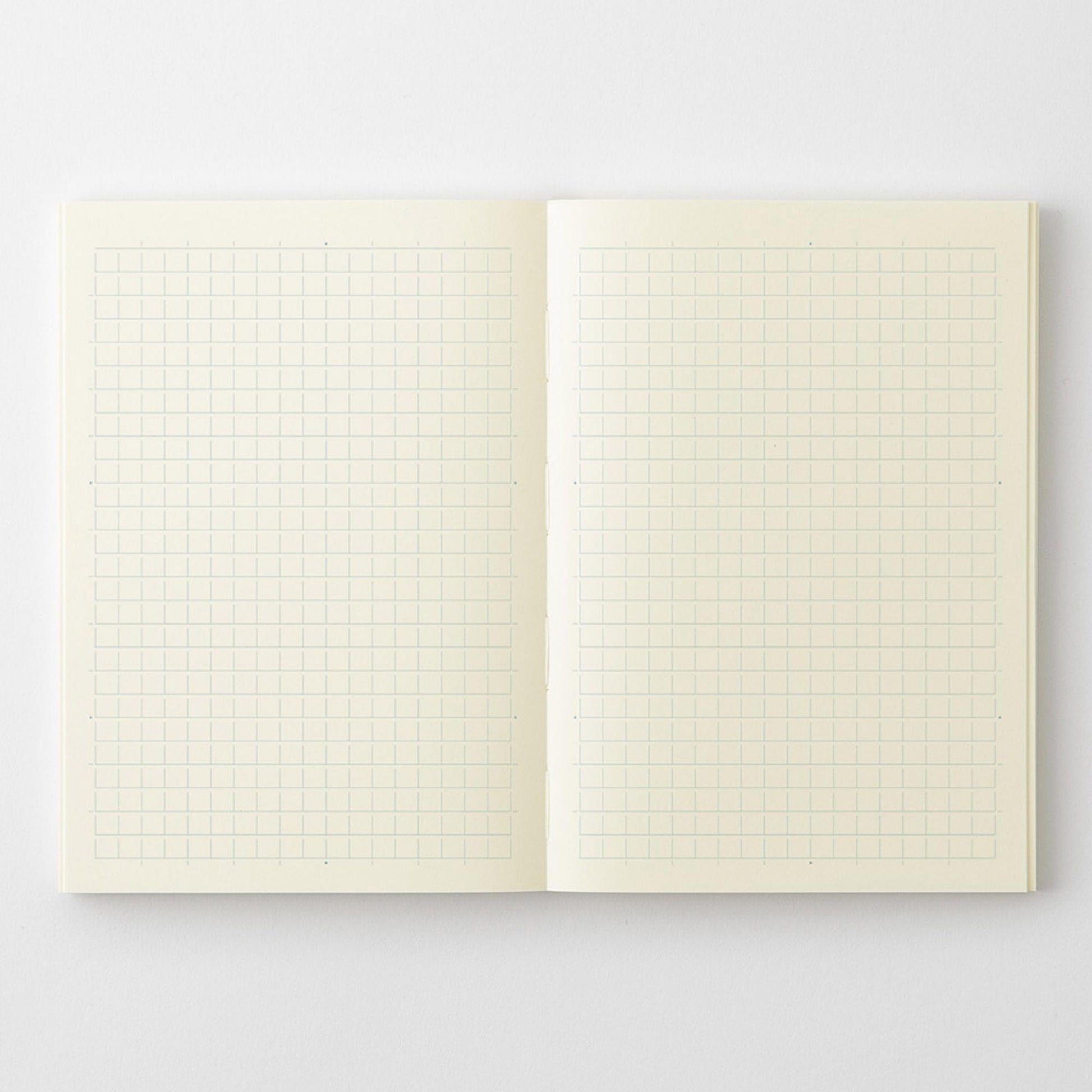 MD Notebook A6 with 5mm grid pages and cream MD Paper