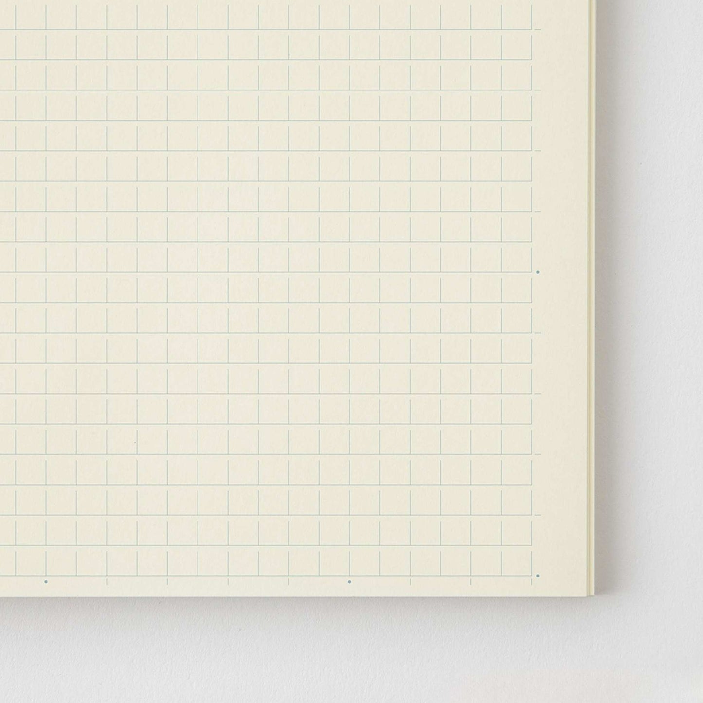 MD Notebook A6 with 5mm grid pages and cream MD Paper