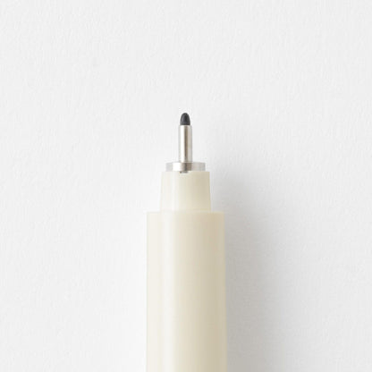 MD Drawing Pen with 0.5mm tip and black pigment ink