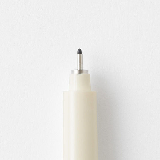 MD Drawing Pen with 0.5mm tip and black pigment ink