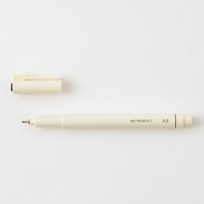 MD Drawing Pen with 0.5mm tip and black pigment ink