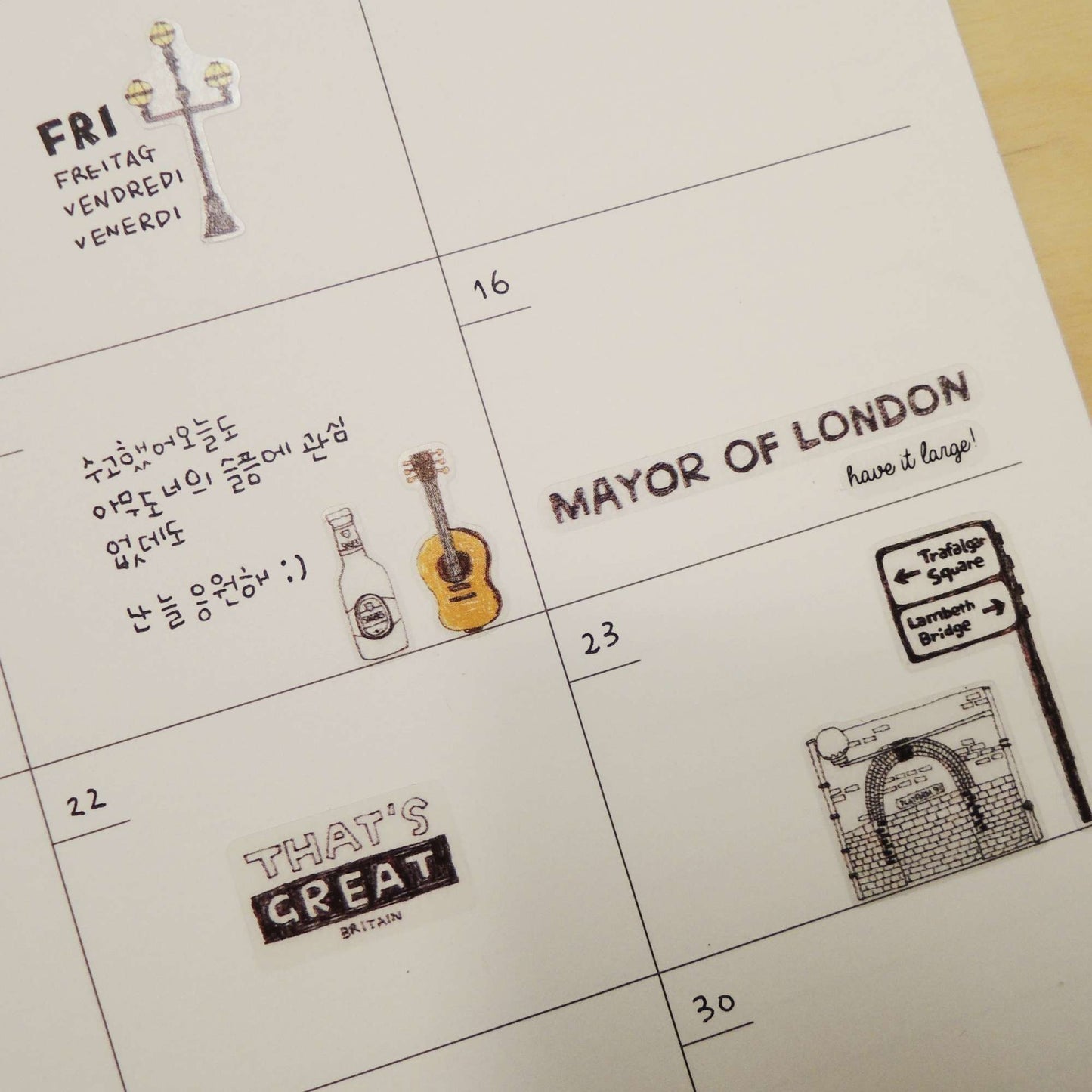 Suatelier Daily Deco Days in London stickers with Big Ben red bus Tower Bridge and London icons