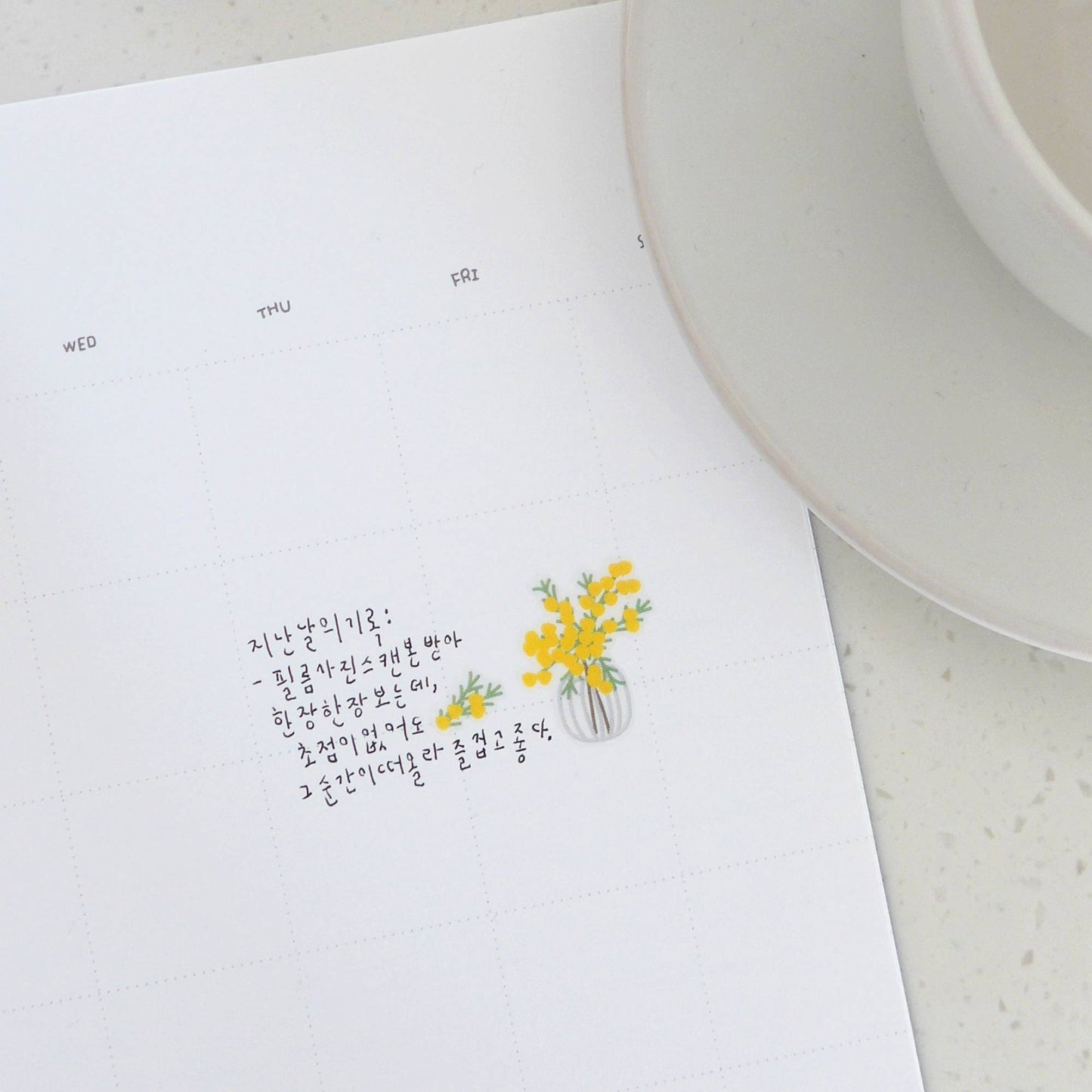 Suatelier Daily Deco Fleur 1124 sticker sheet with illustrated flowers, foliage, and floral arrangements in soft pastel tones