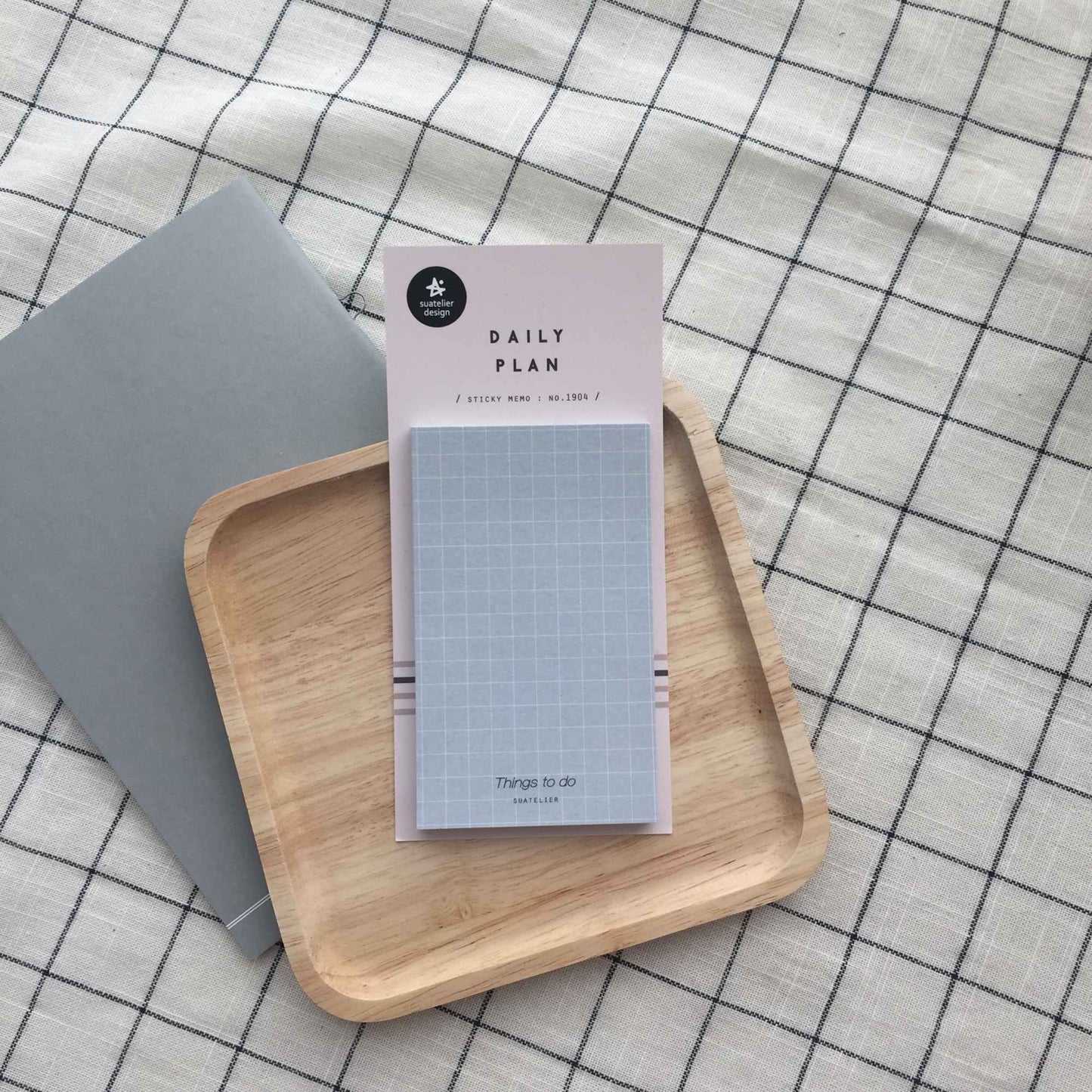 Suatelier Daily Plan 1904 grid sticky memo pad in soft blue with square layout