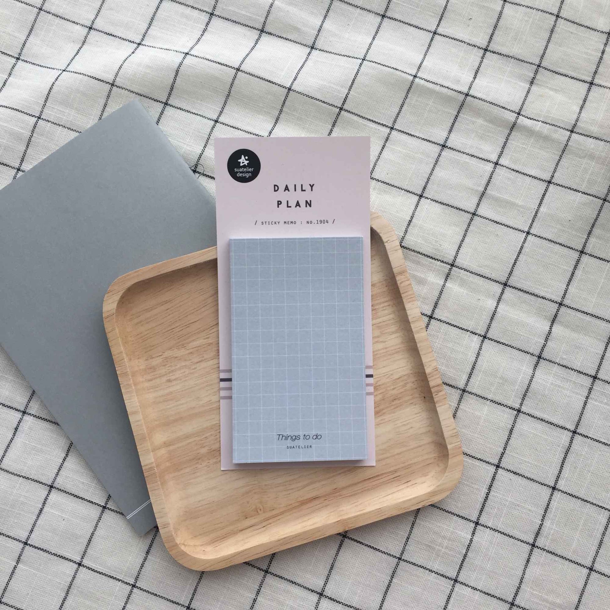 Suatelier Daily Plan 1904 grid sticky memo pad in soft blue with square layout